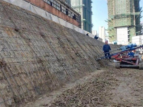 海城建筑边坡支护